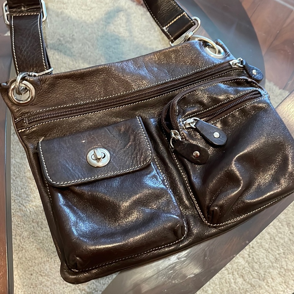 Roots Village Crossbody, Brown leather, BWNT